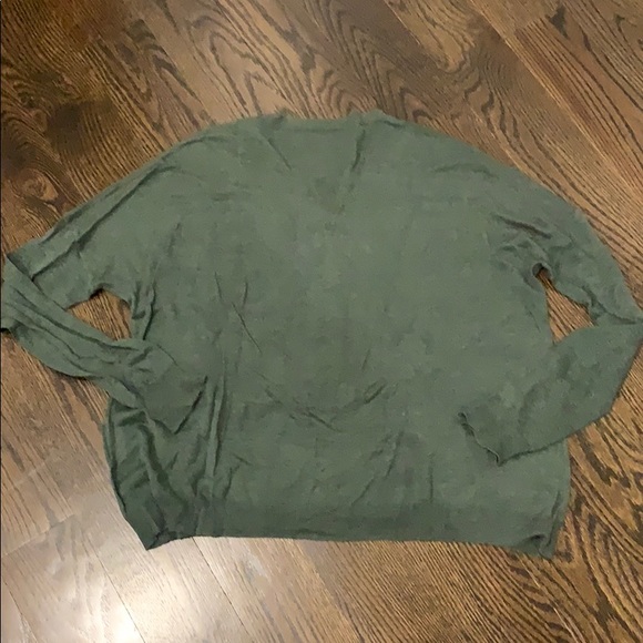 Sweater - Picture 3 of 4